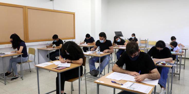 Συνεχίζονται οι Παγκύπριες Εξετάσεις με Ρωσικά, Γραφικές Τέχνες και Τεχνολογία Τεχνικών Σχολών
